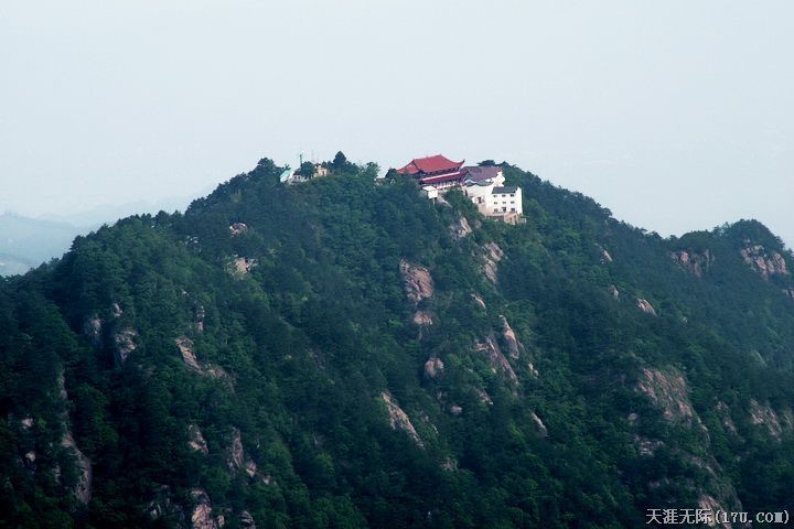 插霄峰 插霄峰
