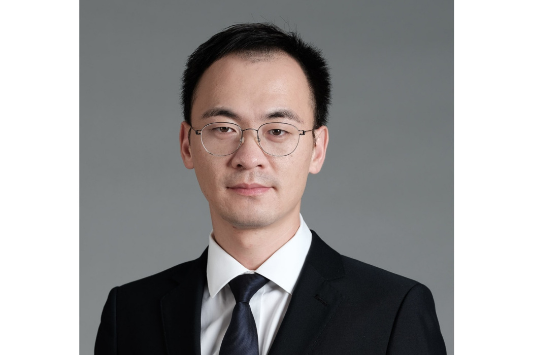 周舟(中山大學物理學院副教授) 周舟(中山大學物理學院副教授)