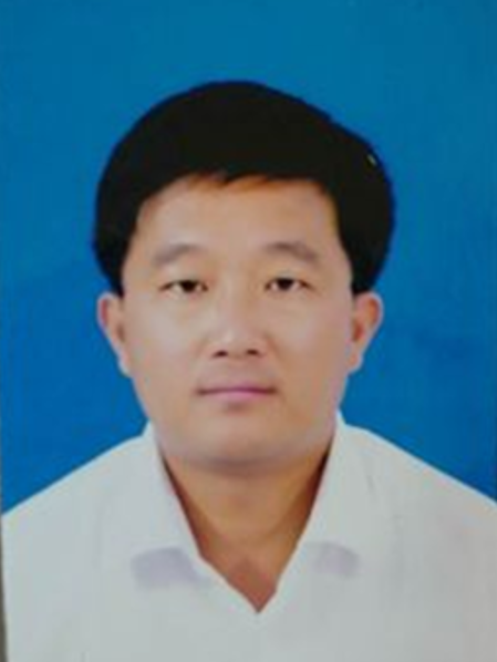 張坤(內蒙古自治區興安盟生態環境局突泉縣分局黨組書記、局長) 張坤(內蒙古自治區興安盟生態環境局突泉縣分局黨組書記、局長)