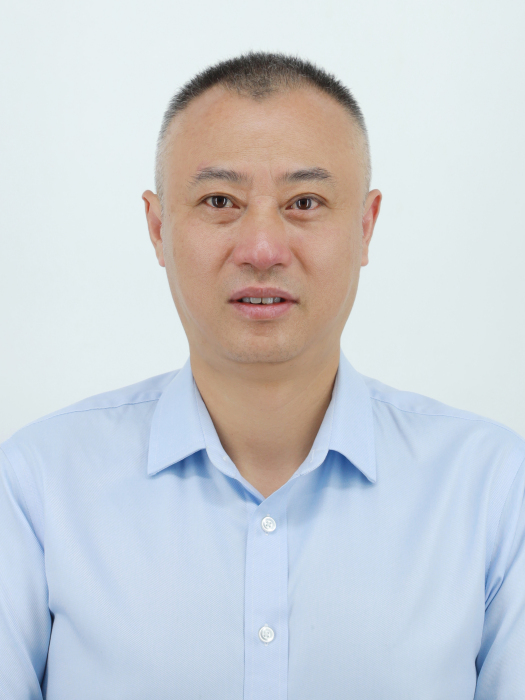 李宏偉(重慶市南川區人力社保局黨組成員、就業和人才中心主任) 李宏偉(重慶市南川區人力社保局黨組成員、就業和人才中心主任)