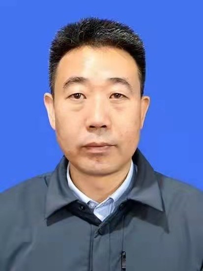周建偉(江蘇省徐州市銅山區房村鎮黨委書記) 周建偉(江蘇省徐州市銅山區房村鎮黨委書記)