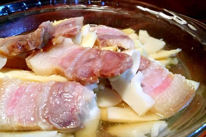 鹹肉蒸筍 鹹肉蒸筍