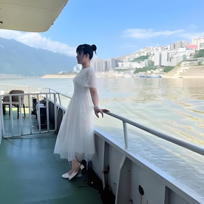 三秋桂子 三秋桂子