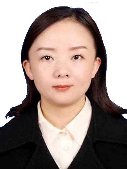 熊兆美(貴州省六盤水市鐘山區兆美蠟染手工藝作坊法人代表) 熊兆美(貴州省六盤水市鐘山區兆美蠟染手工藝作坊法人代表)