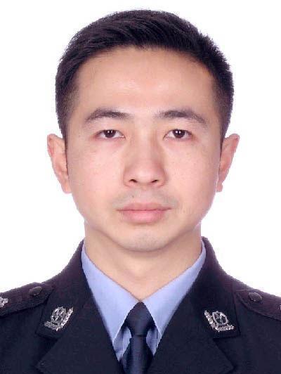 趙珂(廣西壯族自治區桂林市臨桂區人民政府副區長、桂林市公安局臨桂分局局長) 趙珂(廣西壯族自治區桂林市臨桂區人民政府副區長、桂林市公安局臨桂分局局長)