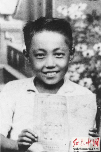 1942在河北趙各莊教育館讀書