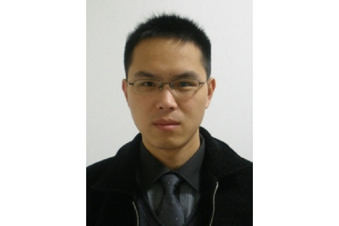 徐雷(新疆大學物理科學與技術學院副教授) 徐雷(新疆大學物理科學與技術學院副教授)
