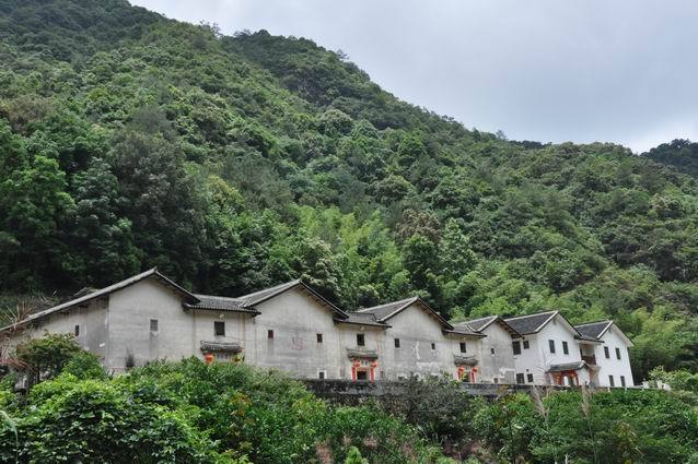 阿上左村 阿上左村
