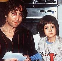 小時候的西恩·列儂與父親約翰·列儂