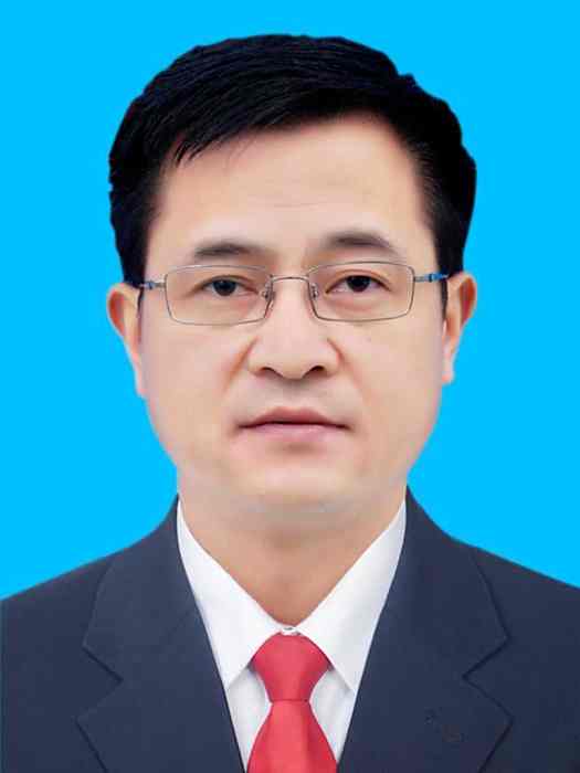 周文鋒(貴州省黔東南州政協黨組成員、副主席)
