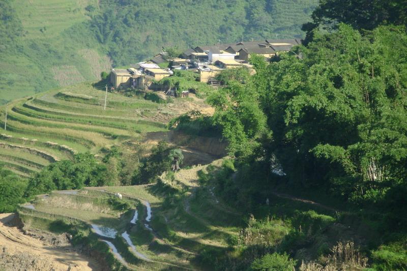 中族村 中族村