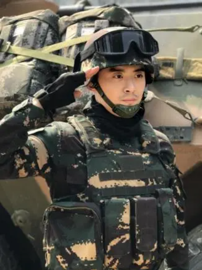 徐東升(電視劇《維和步兵營》中的角色) 徐東升(電視劇《維和步兵營》中的角色)