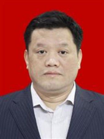 劉琛(河南省平頂山市供銷合作社理事會副主任) 劉琛(河南省平頂山市供銷合作社理事會副主任)