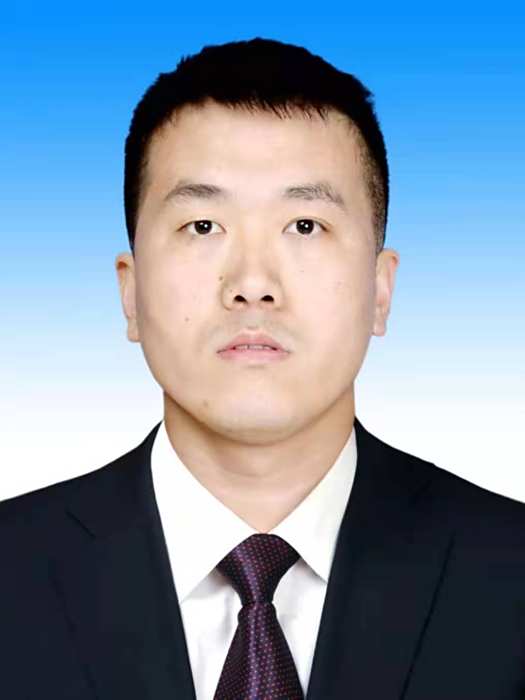 谷文(玉峽關鎮人民政府副鎮長)