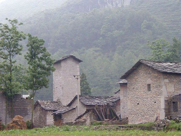 打磨村(貴州省安順市平壩區天龍鎮下轄村) 打磨村(貴州省安順市平壩區天龍鎮下轄村)