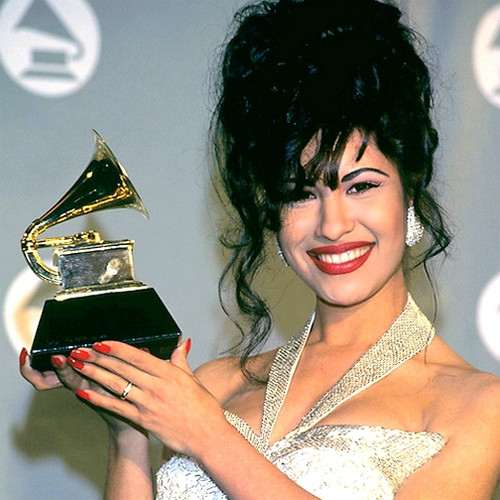Selena獲得葛萊美獎