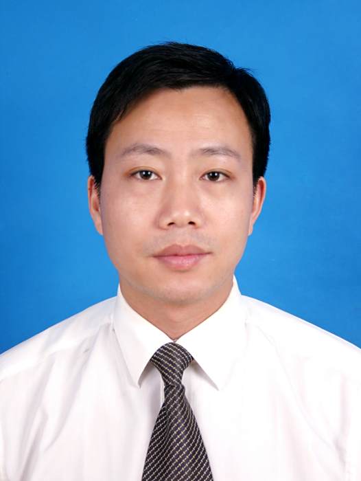 孫波(湖北省丹江口市水利湖泊局黨組成員、工會主席) 孫波(湖北省丹江口市水利湖泊局黨組成員、工會主席)