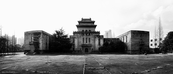 舊上海市圖書館，現同濟中學
