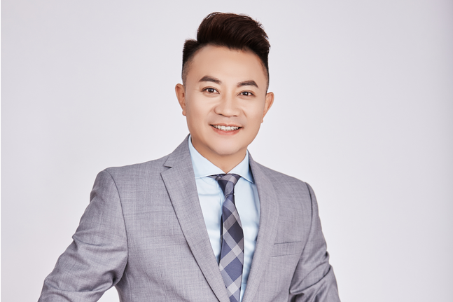 王永旭(中國內地男主持人) 王永旭(中國內地男主持人)