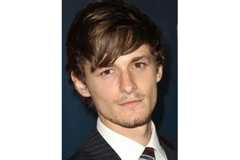 Giles Matthey Giles Matthey