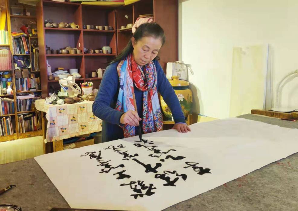 阮琦(甘肅省工藝美術大師) 阮琦(甘肅省工藝美術大師)
