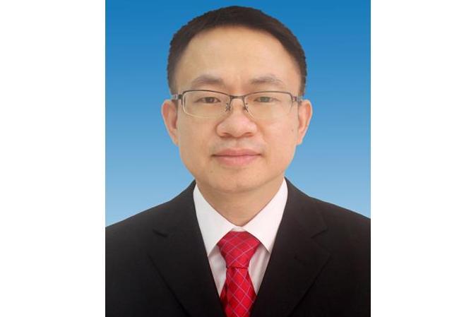 羅朝東(廣西壯族自治區農業機械化服務中心副主任) 羅朝東(廣西壯族自治區農業機械化服務中心副主任)