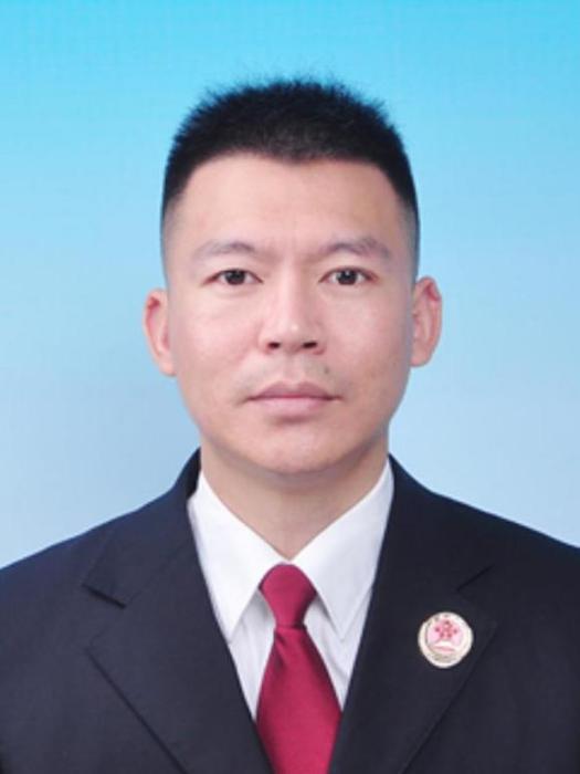 錢龍(江蘇省連雲港市東海縣人民檢察院黨組成員、第五檢察部主任) 錢龍(江蘇省連雲港市東海縣人民檢察院黨組成員、第五檢察部主任)