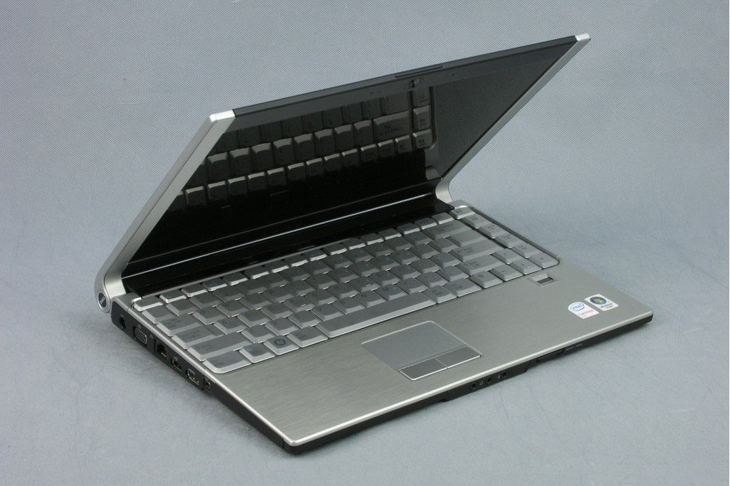 戴爾XPS M1330(Q510921) 戴爾XPS M1330(Q510921)