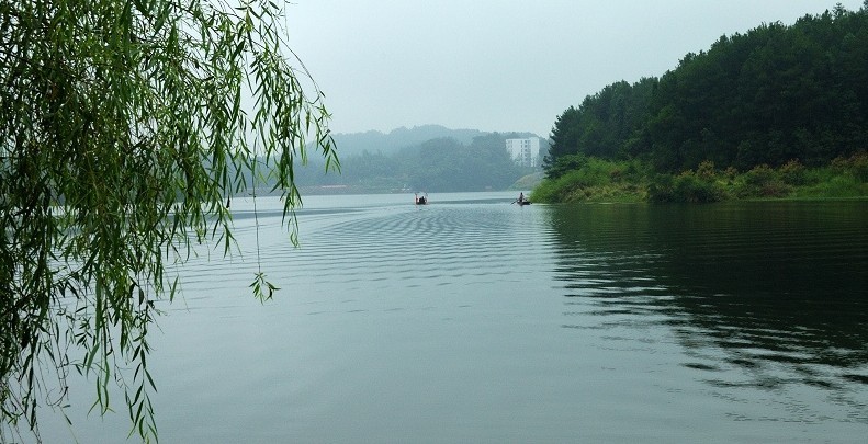 黎鄉湖