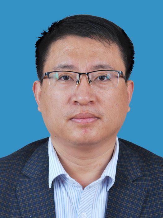 李寧寧(山東省濱州市博興縣審計局黨組書記、局長兼縣委審計委會辦公室主任,四級調研員) 李寧寧(山東省濱州市博興縣審計局黨組書記、局長兼縣委審計委會辦公室主任,四級調研員)