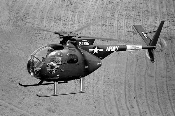 OH-6型直升機
