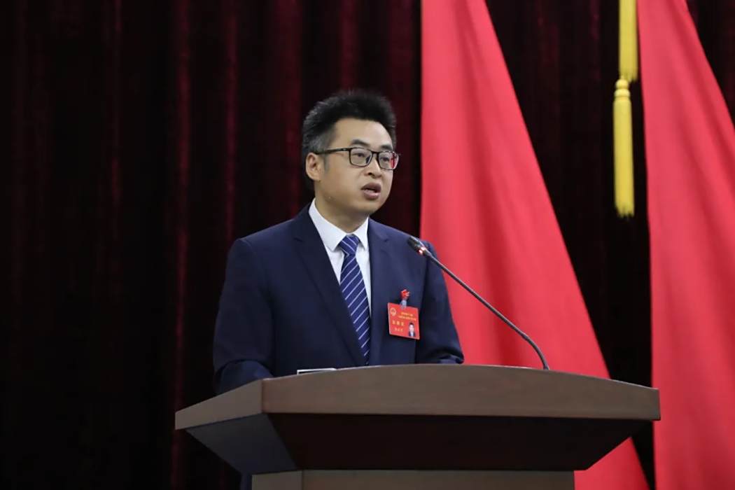 李漢年 李漢年