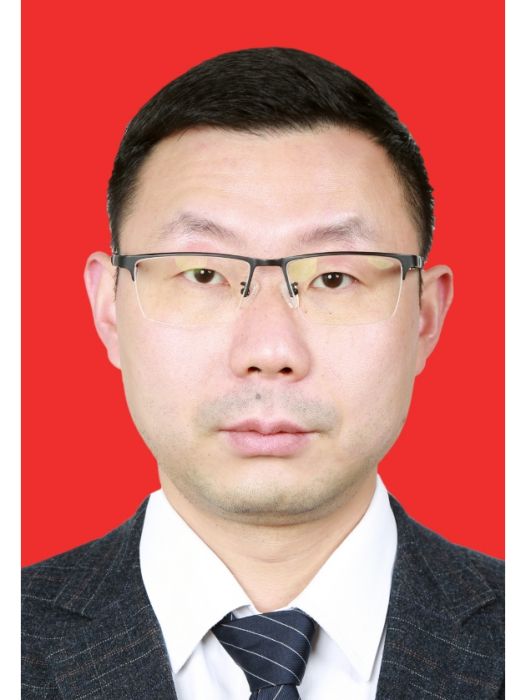 馬龍(貴州醫科大學第二附屬醫院黨委委員、紀委書記) 馬龍(貴州醫科大學第二附屬醫院黨委委員、紀委書記)