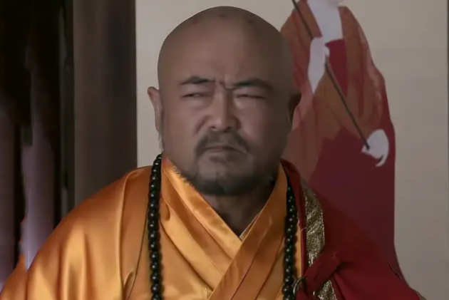 弘濟(探案劇《長安三怪探》中的角色) 弘濟(探案劇《長安三怪探》中的角色)