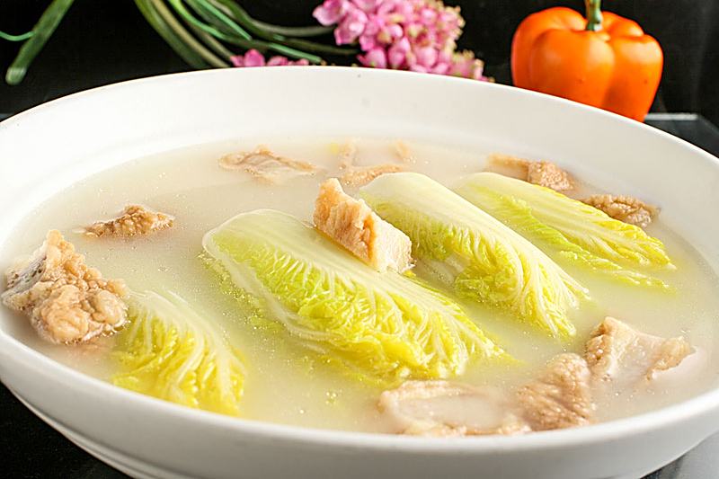 酥肉娃娃菜