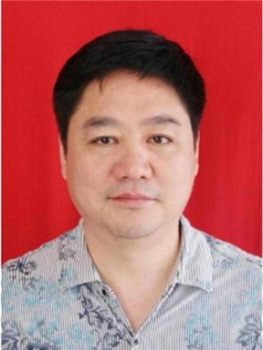 杜曉(安徽省六安市舒城縣人民政府辦公室副主任、縣金融服務中心主任) 杜曉(安徽省六安市舒城縣人民政府辦公室副主任、縣金融服務中心主任)