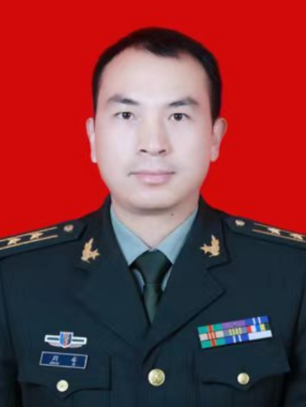 周希(湖北省丹江口市退役軍人事務局副局長) 周希(湖北省丹江口市退役軍人事務局副局長)