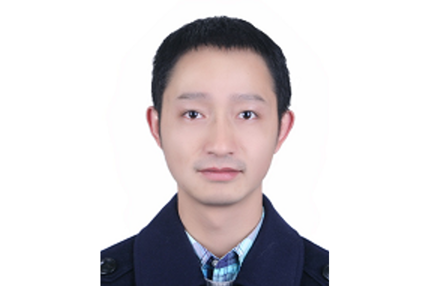 陳亮(華北電力大學數理學院副教授)