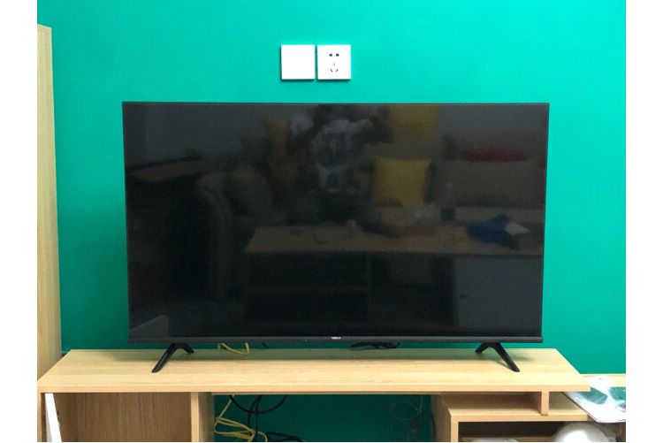 VIDAA 65V1F VIDAA 65V1F