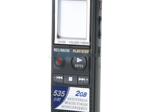 索尼ICD-PX820