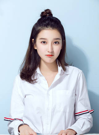 金尤美 金尤美