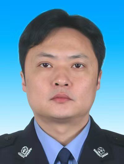 龔玉波 龔玉波