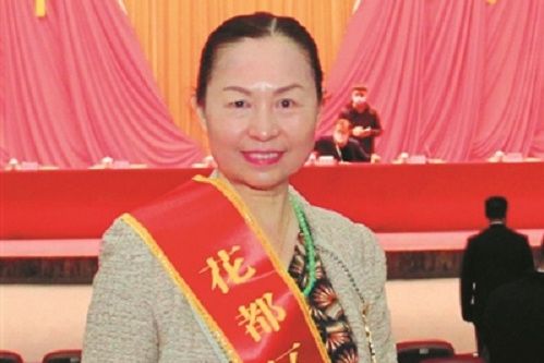 賈金平(廣州市花都區婦幼保健院婦產科主任) 賈金平(廣州市花都區婦幼保健院婦產科主任)
