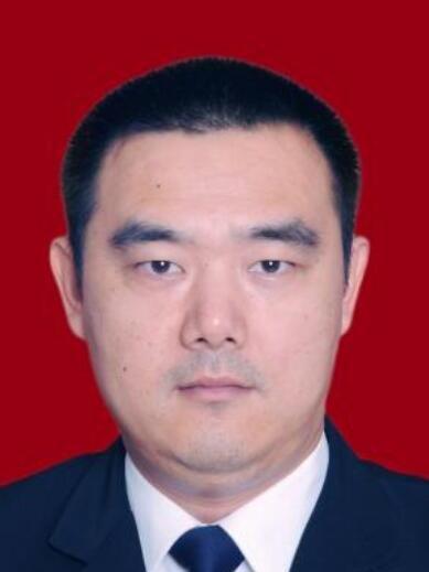 周鵬(陝西省西安市未央區張家堡街道辦事處副主任) 周鵬(陝西省西安市未央區張家堡街道辦事處副主任)
