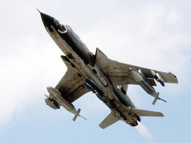 美國F-105戰鬥機
