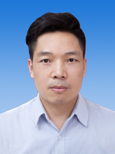 張雲清(李時珍醫藥集團行銷總經理) 張雲清(李時珍醫藥集團行銷總經理)