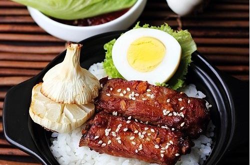 烤排骨飯