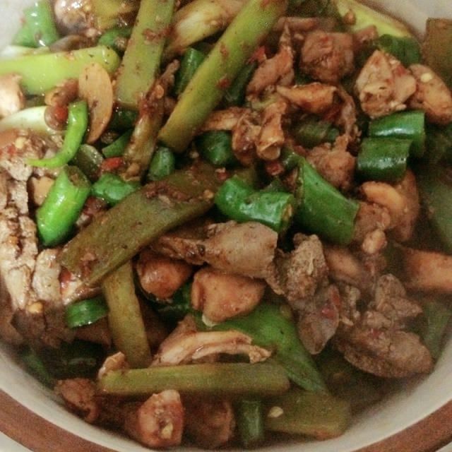 青筍燒兔子 青筍燒兔子