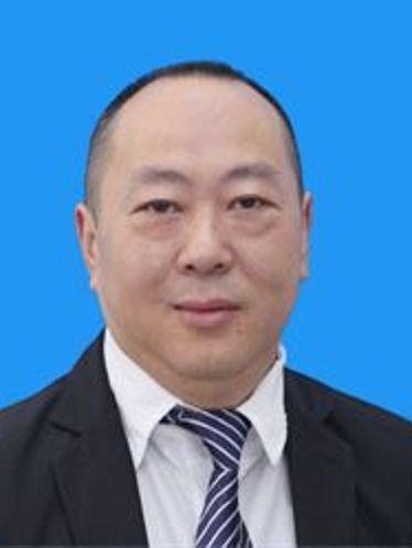 王忠(四川省綿陽市平武縣人民政府辦公室黨組成員、四級調研員) 王忠(四川省綿陽市平武縣人民政府辦公室黨組成員、四級調研員)