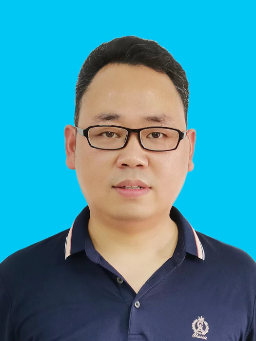 劉朋林(湖北省鄂州市梁子湖區教育局黨組成員、副局長) 劉朋林(湖北省鄂州市梁子湖區教育局黨組成員、副局長)